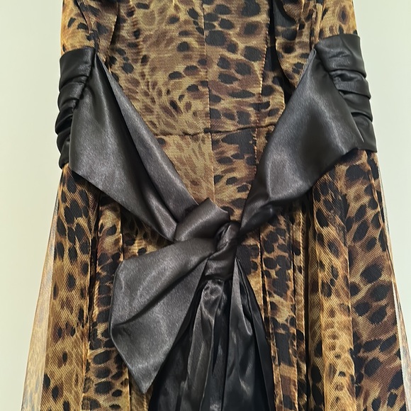 Leopard party dress - Picture 5 of 9